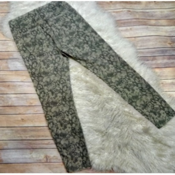 ZARA | Snake Print High Rise Skinny Jean - Picture 4 of 12